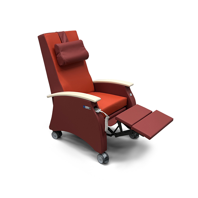 ruhesessel doppelmotorisch armlehnen massivholz korpus vollpolster große rollen mit bremsen