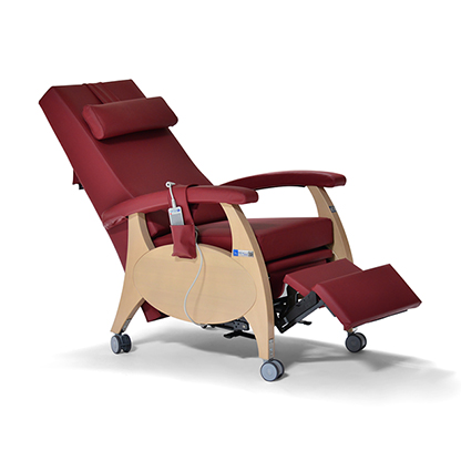 ruhesessel motorisch getrennte verstellung von rücken und fussteile große rollen mit bremsen