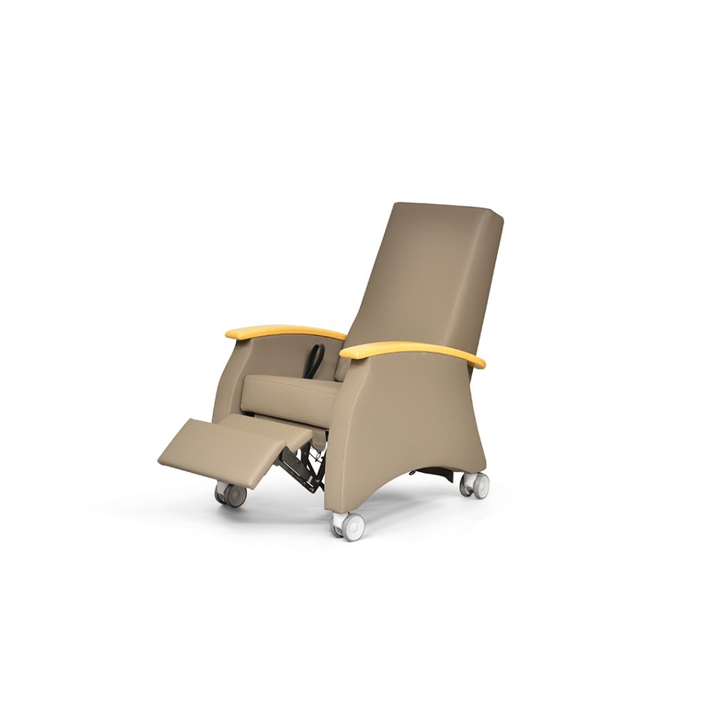 ruhesessel therapiesessel fuer tagespflege vollpolster mit holzarmlehnen desinfizierbar bezug cappuchino farbe